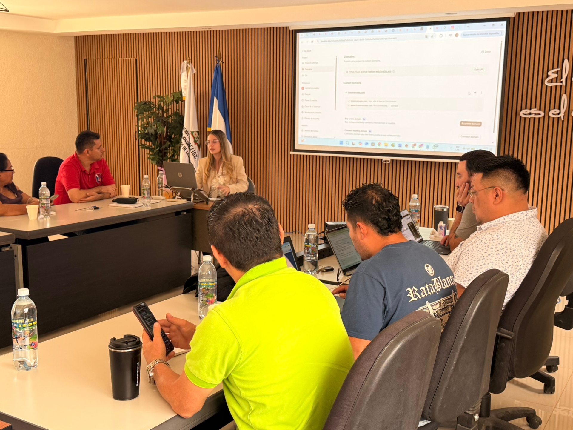 Foto grupal de los alumnos al finalizar el taller de inteligencia artificial
